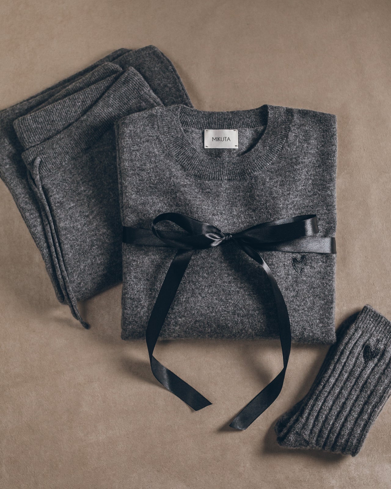 The Grey Cashmere Knitted Sweater