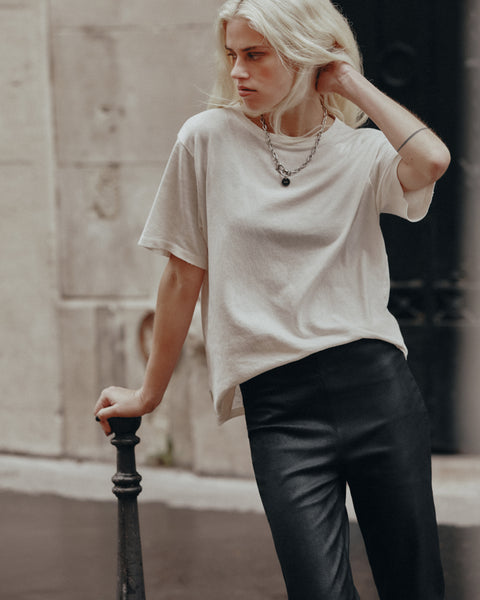 MIKUTA | The Off White Dry Cotton Vintage T-Shirt MIKUTA | The Off White Dry Cotton Vintage T-Shirt