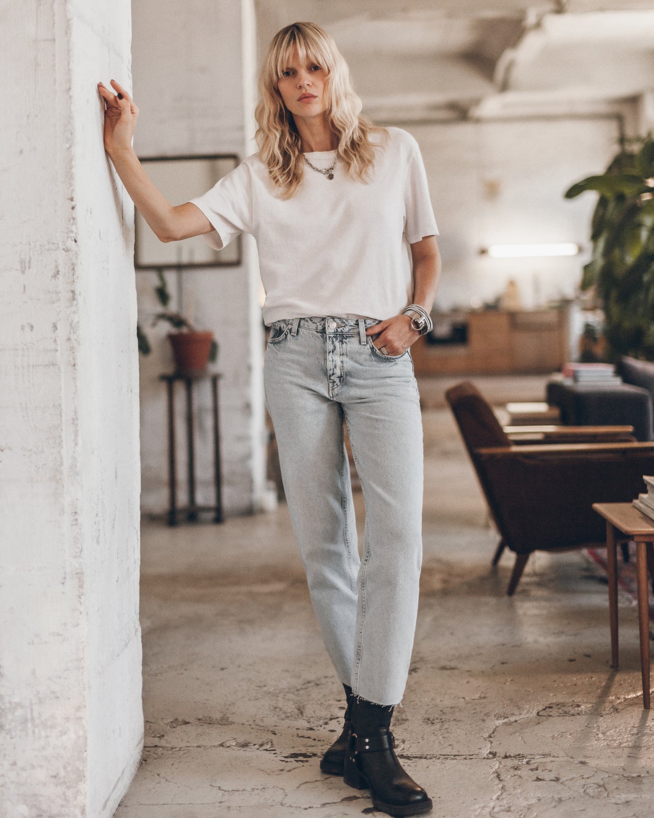 The Blue Cropped Straight Jeans