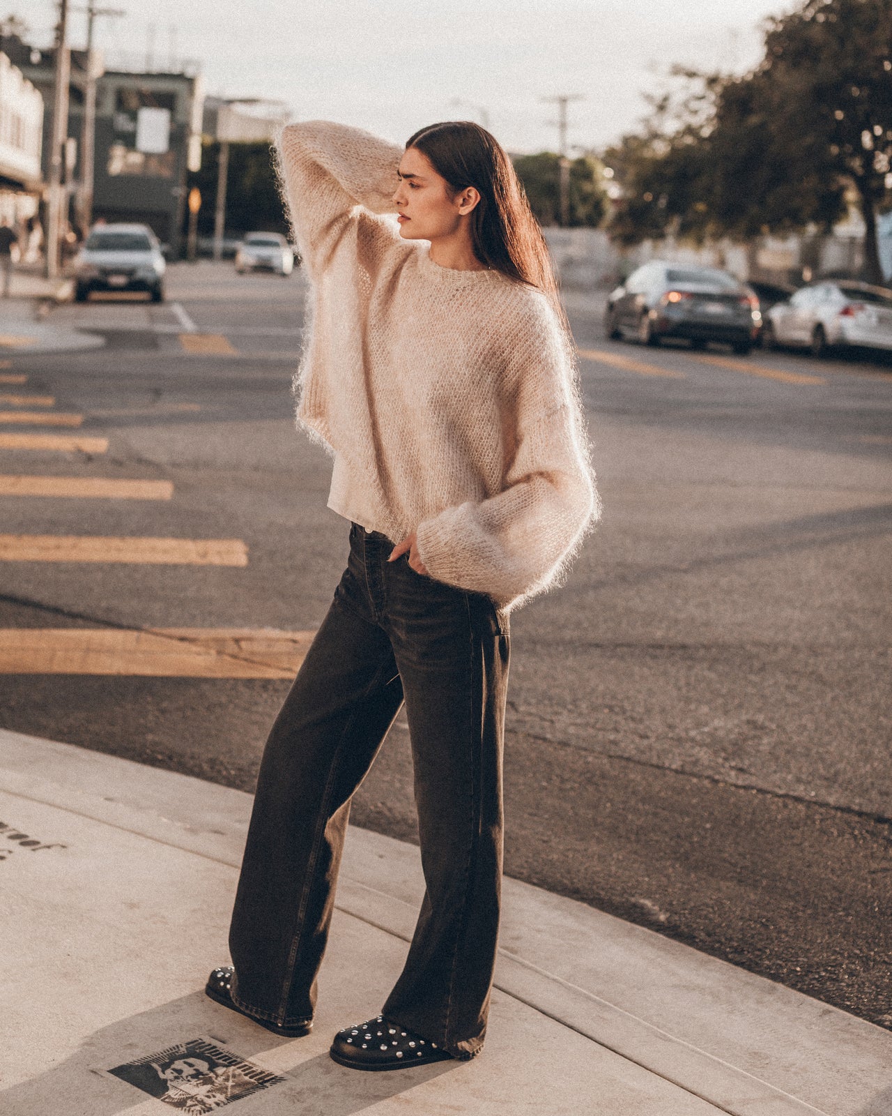 The Black Loose Jeans