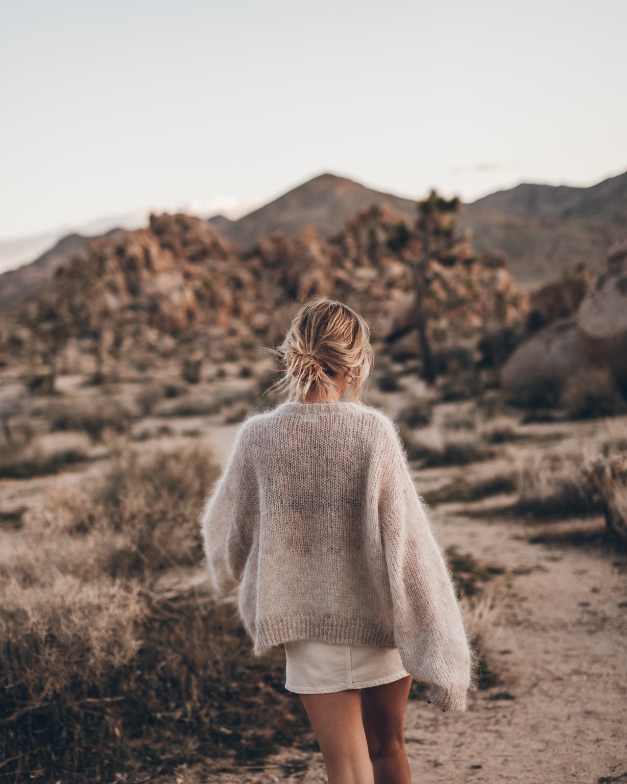 The Sand Relaxed Fine Knitted Sweater