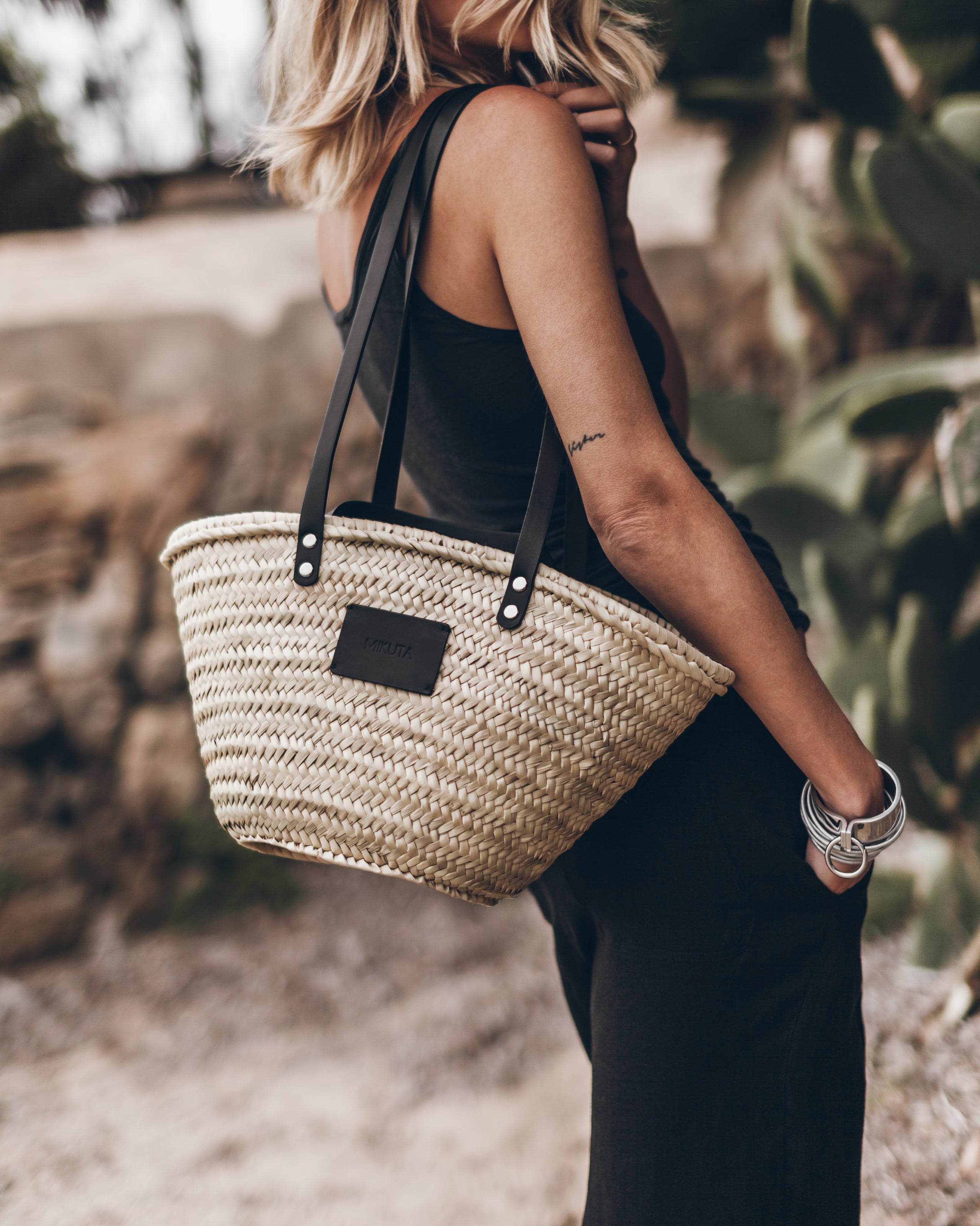 The Black Loose Linen Pants