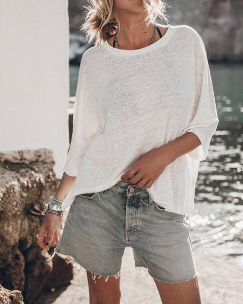 MIKUTA | The White Loose Linen T-Shirt