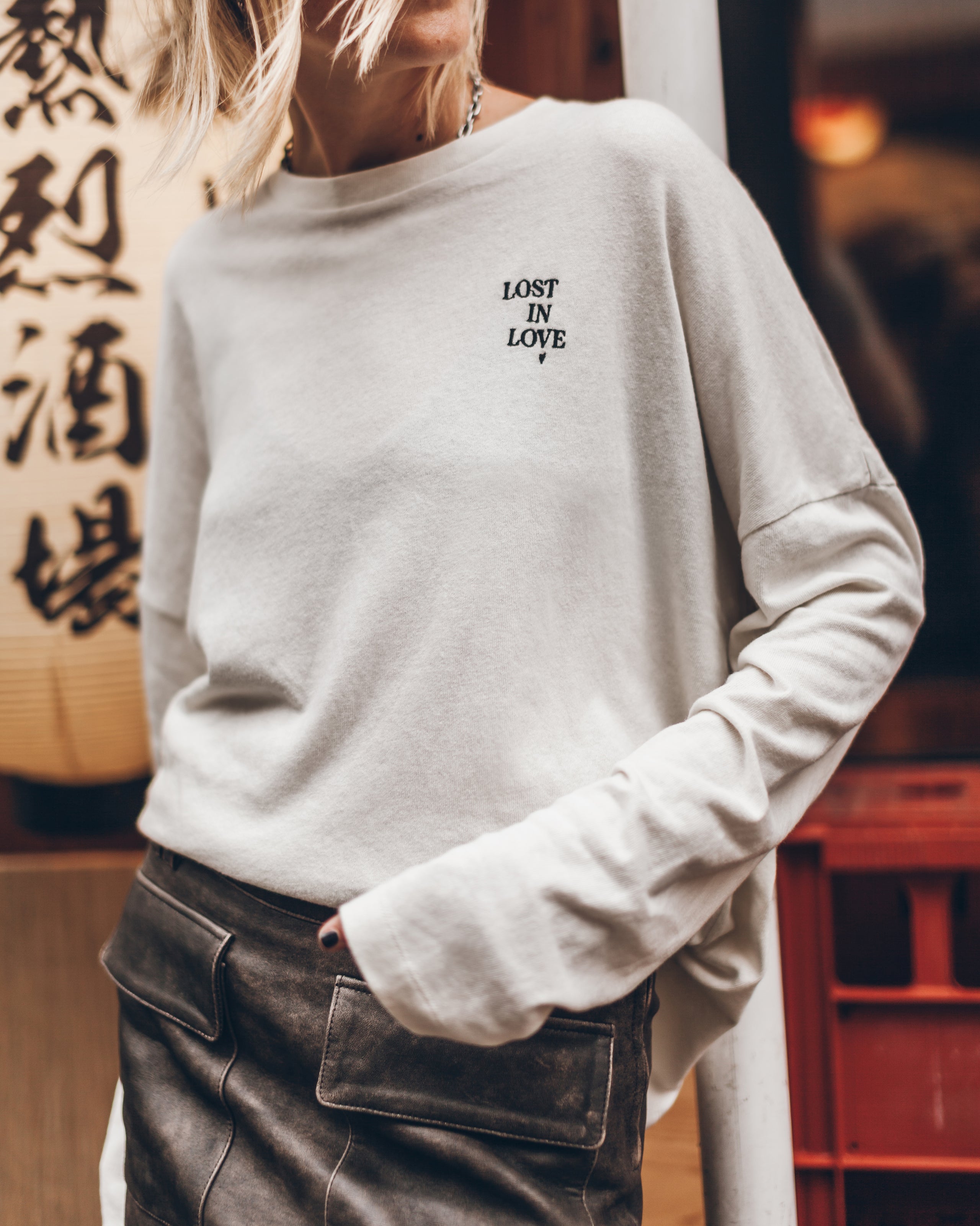 The White Lost In Love Dry Cotton Loose Longsleeve