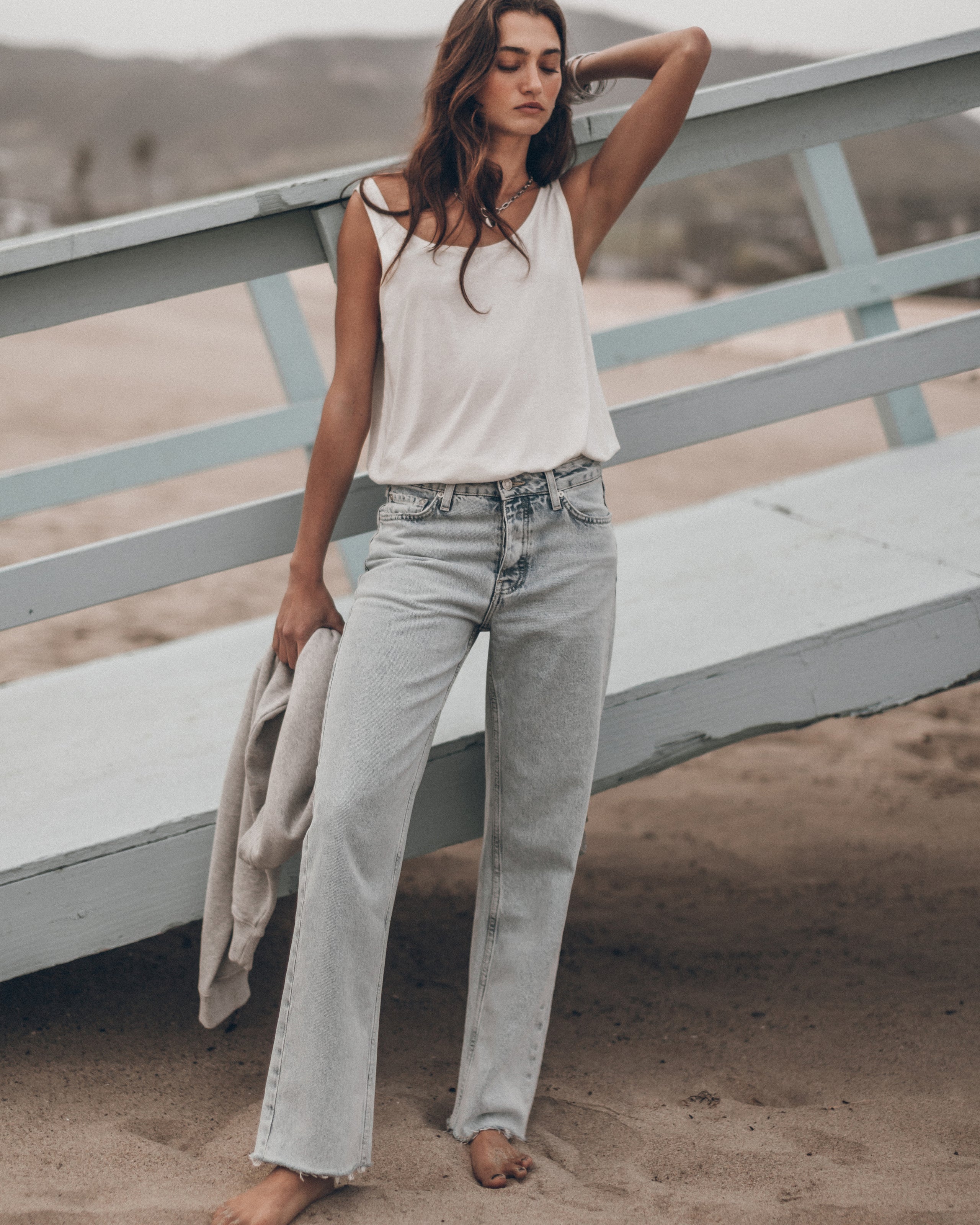 The Blue Cropped Straight Jeans