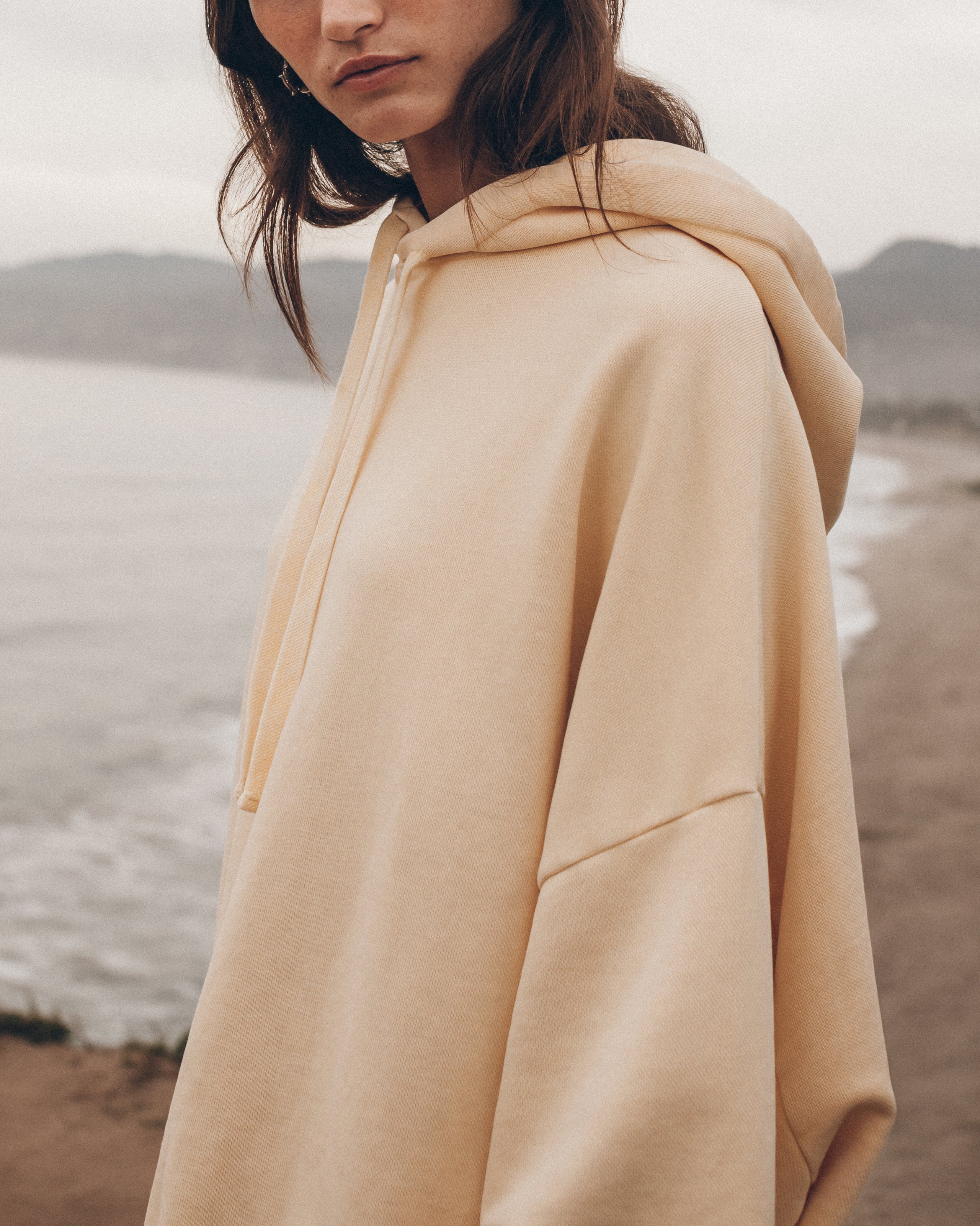 The Yellow Oversized Hoodie The Grey Striped Cotton Shorts West Coast California Lexi - Product p...