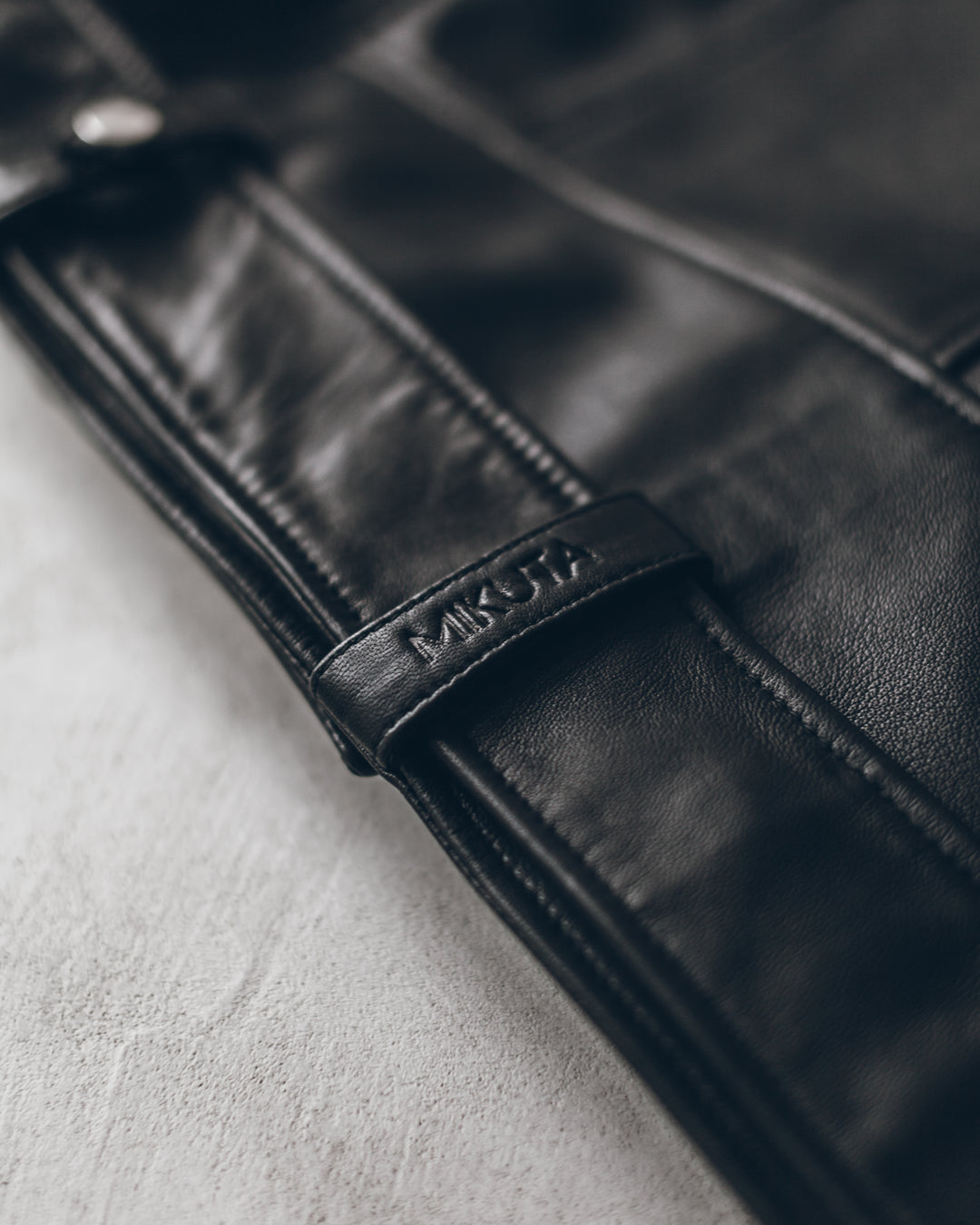 The Leather Jacket – MIKUTA