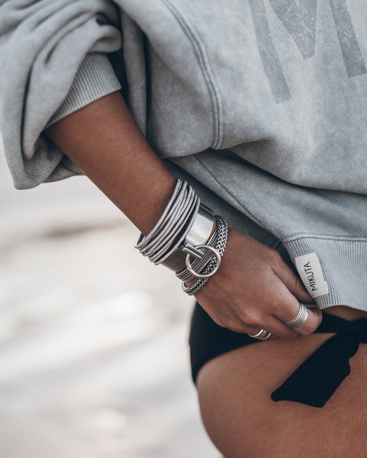 Light Sweater - Product photo