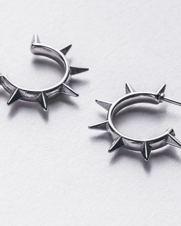 Spikes